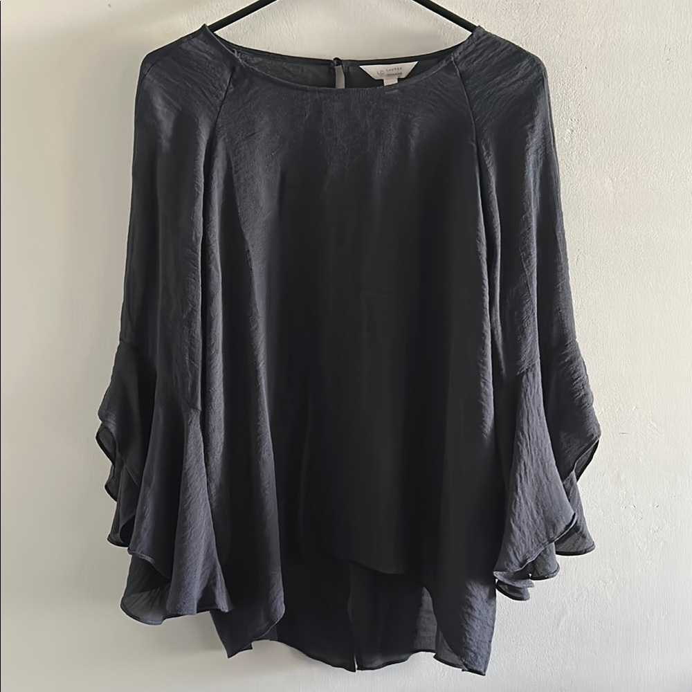 LC Lauren Conrad, Woman’s XL  Flowing Grey Blouse